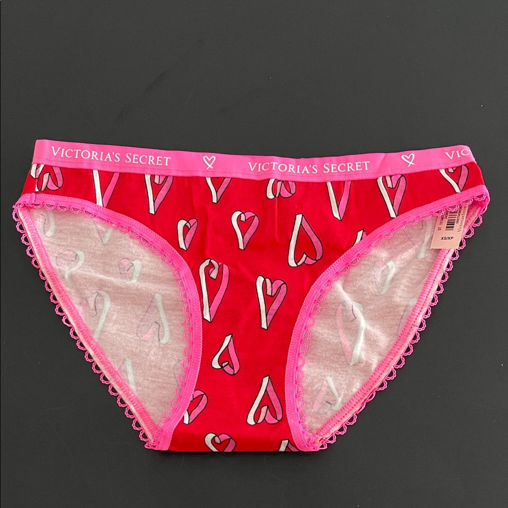 NWT Victoria Secret hearts n logo band panty